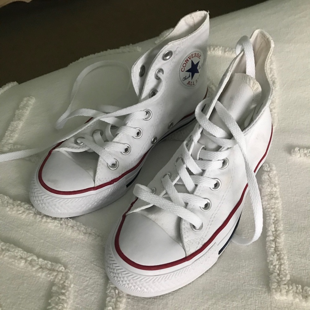High top converse WOMEN’S size 5
